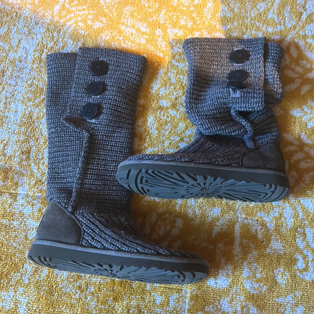 UGG Gray Cardi Knit
